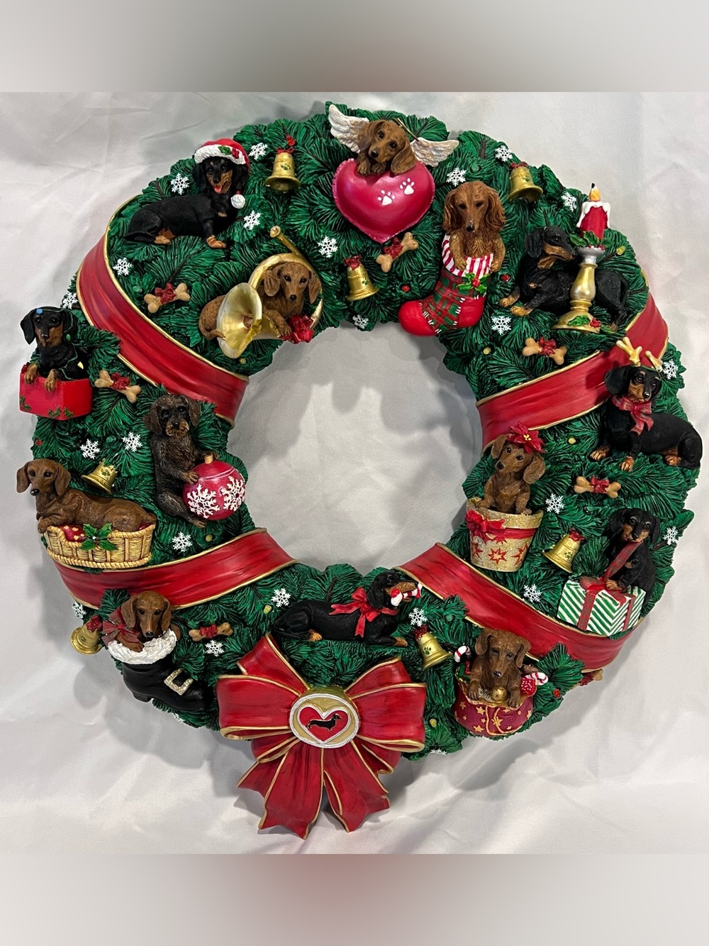 Danbury Mint Dachshund Christmas Wreath Christmas Holiday Dog Decor Rare